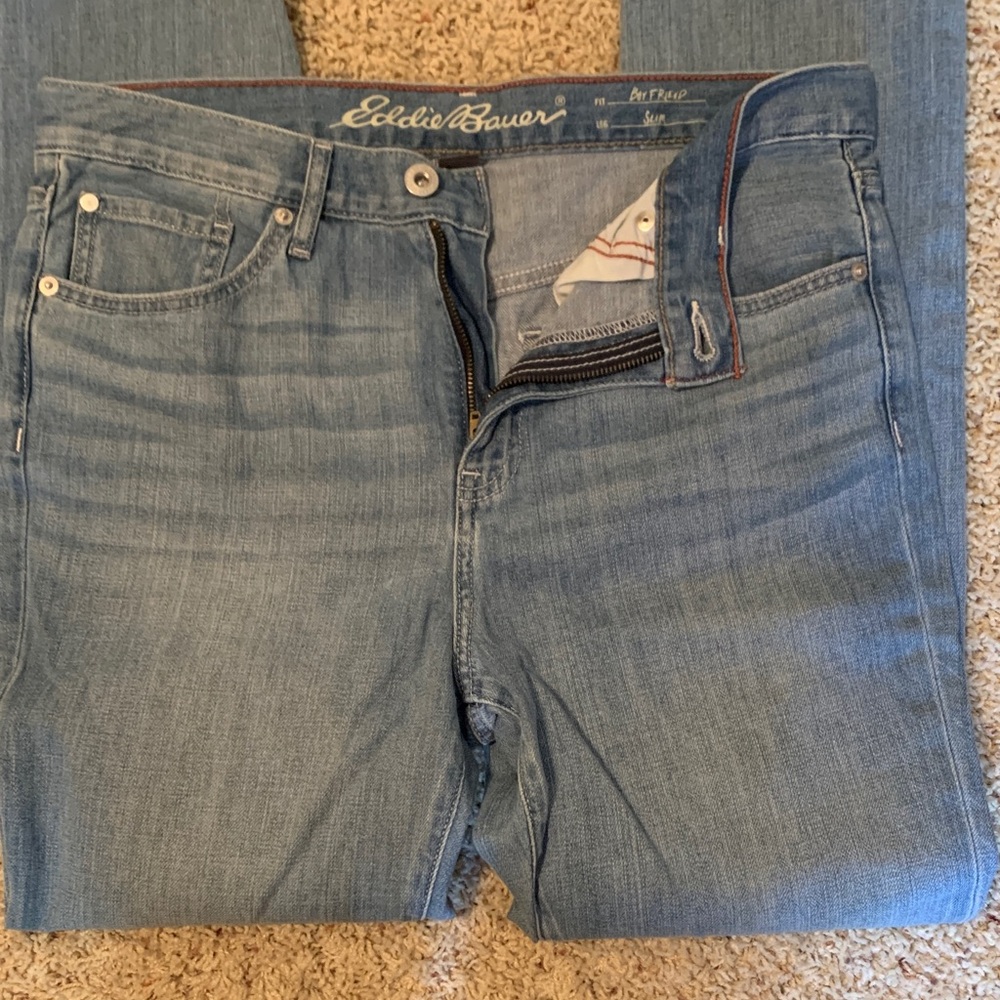 Eddie Bauer Women's Light Blue Straight Leg Jeans